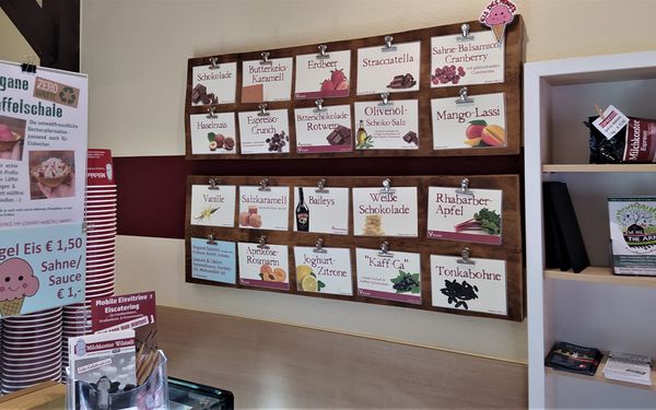 Ein Blick auf die Eistafel des Milchkontors in Wilstedt