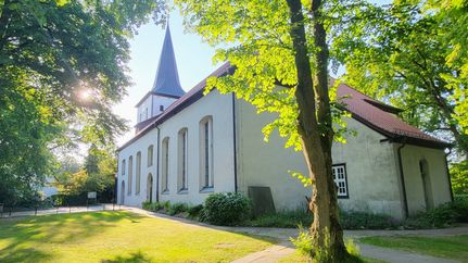 Das Kirchenschiff der St.-Lucas-Kirche in Scheeßel
