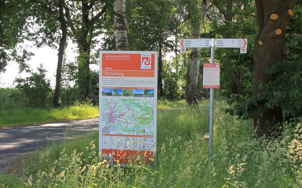NORDPFADE-Infotafel beim Osterberg