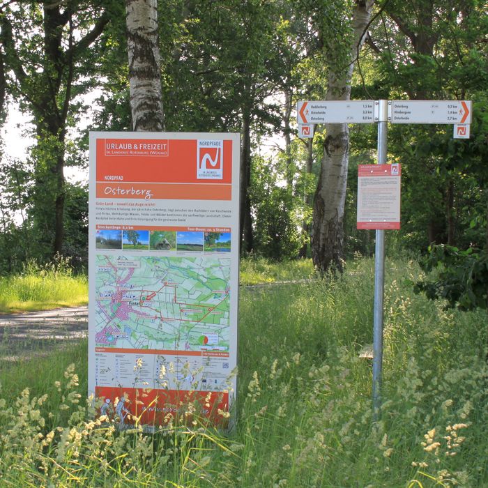 NORDPFADE-Infotafel beim Osterberg