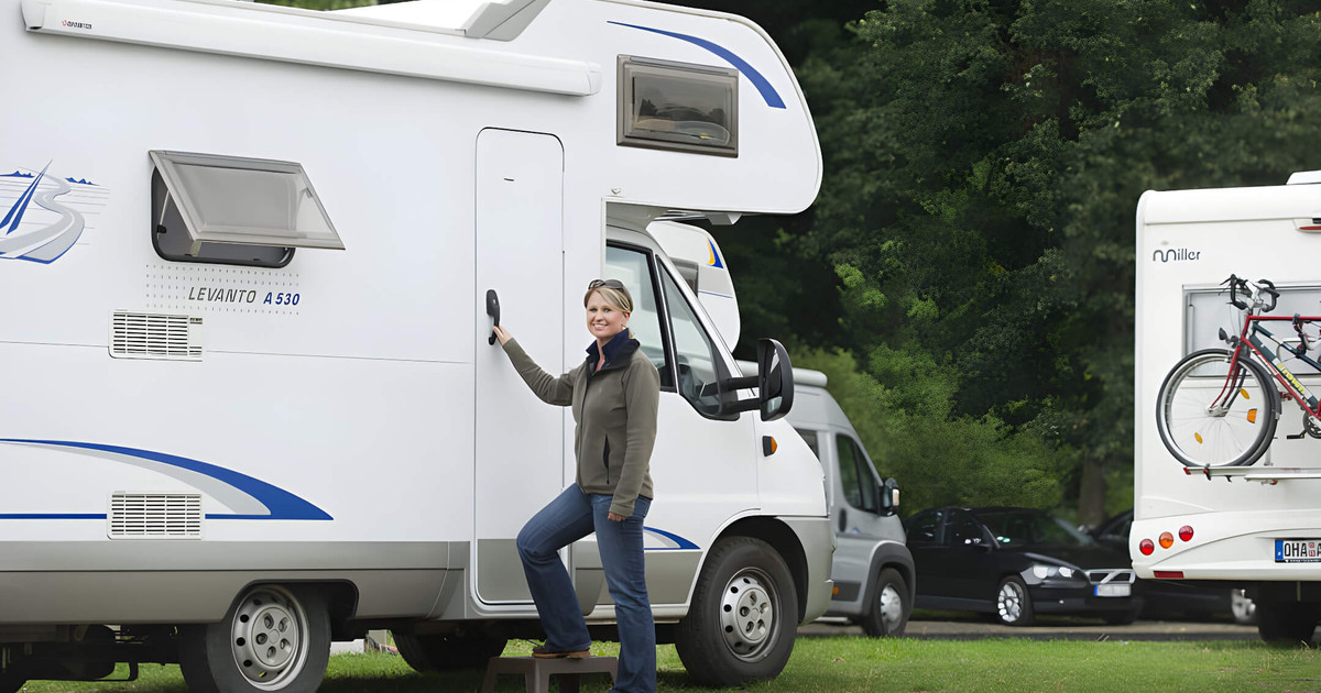 Wohnmobilstellplatz Am Weserstein