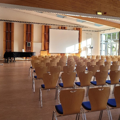 14_'Emmy-Moll-Halle' - Tagungs- oder Proberaum (für Chöre, Orchester) für bis zu 200 Personen.jpg