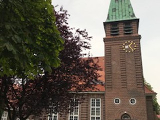 Pauluskirche Brunsbüttel Außenansicht