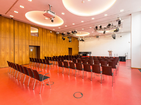Mediencampus: Eventlocation mit Tagungsraum Schillersaal für Tagung & Konferenz Leipzig ConventionMediencampus: venue with meeting room Schillersaal for meeting & conference Leipzig convention