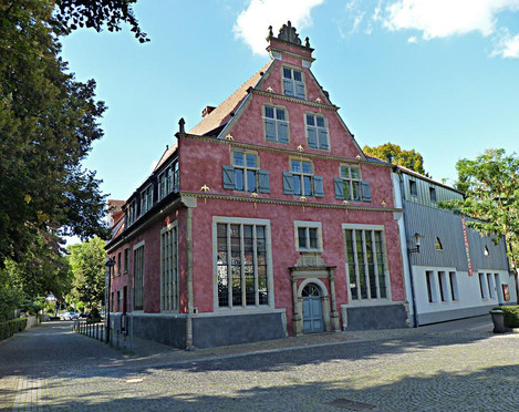 Frühherrenhaus