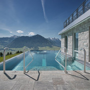 Outdoor pool Hotel Villa Honegg 