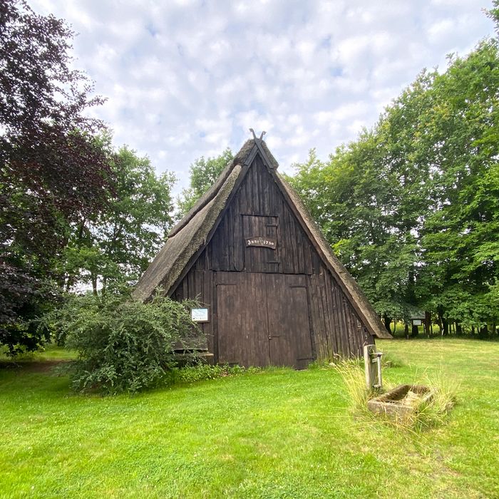 Außenansicht vom alten Schafstall anno 1750