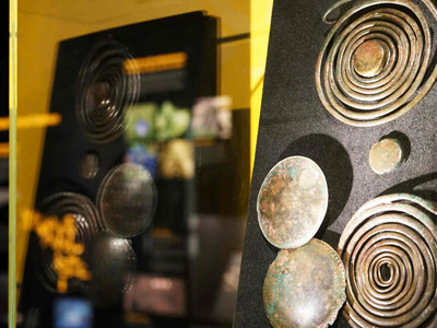Archäologisches Museum HEZ/Spätbronzezeitliche Spiralen
