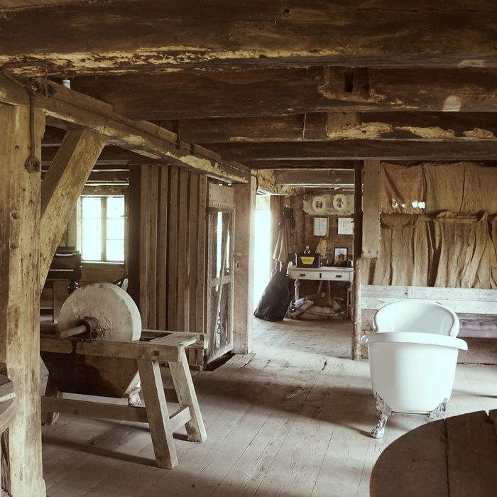Ein Teil des Innenbereichs der alten Wassermühle