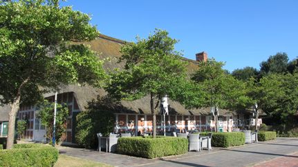 Niedersächsische Hofanlage Haus am See