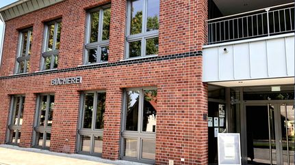 Die Samtgemeindebücherei im Selsinger Rathaus - Außenansicht