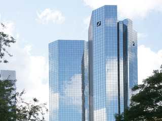 Deutsche-Bank Zwillingstürme Hochhaus