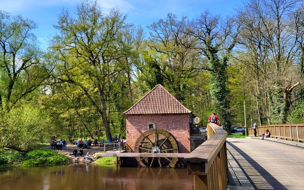 Wassermühle Eitzmühlen mit Oste-Café direkt an der Oste