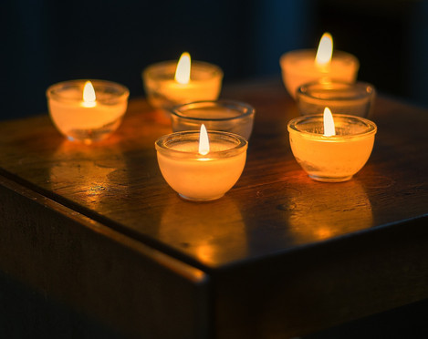 candles-kerzen-2138132_1920_pixabay.jpg