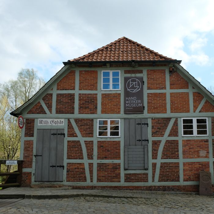 Wassermühle mit Handwerkermuseum und Schmiede am Mühlenteich