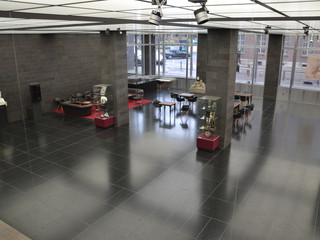 Foyer - Blick aus dem Seminarraum.JPG