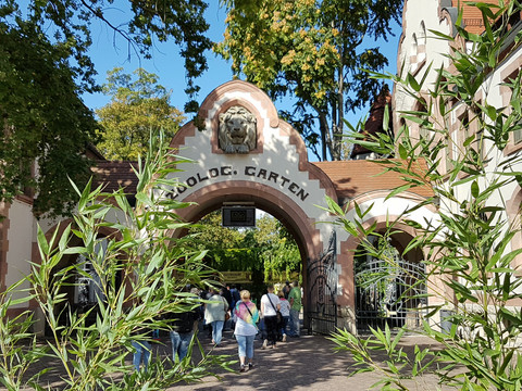 Tagung & Konferenz Leipzig Convention: Zoo entrance with Arthur Puff's lion head in the main portal