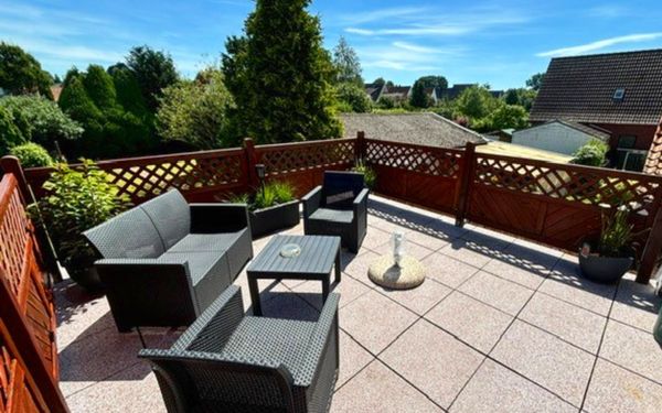 Sonnige Dachterrasse der Ferienwohnung Anne