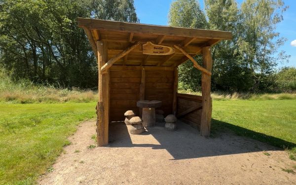 Schutzhütte im Bürgerpark Visselseen