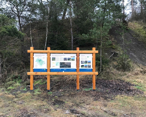 Information board hiking car park Aarmühle