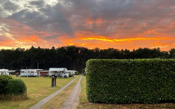 Abenddämmerung Campingplatz Gnarrenburg