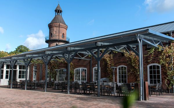 Überdachte Terrasse Hof Sonnentau