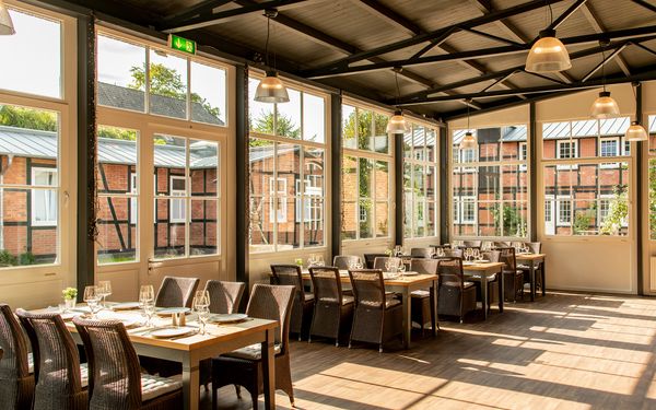 Essen mit Blick nach draußen