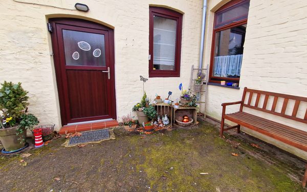 Seiteneingang zur Ferienwohnung Koch