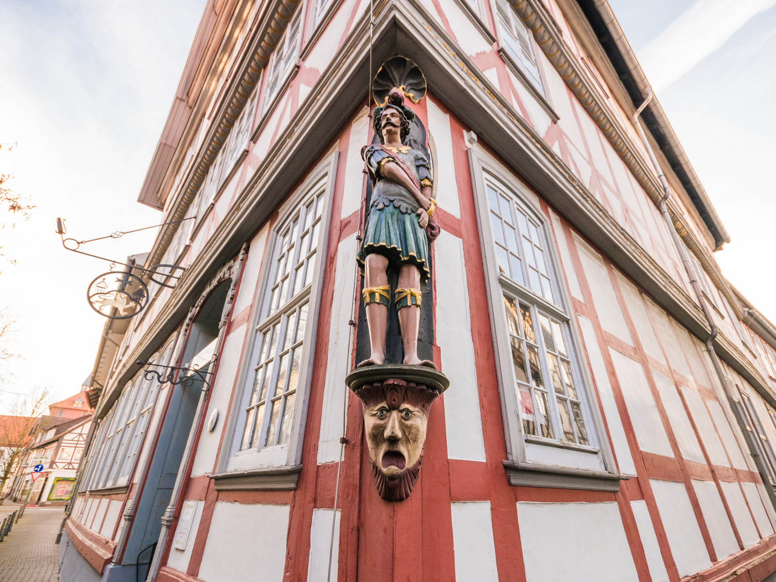 Ritterstatue am Museum Osterode