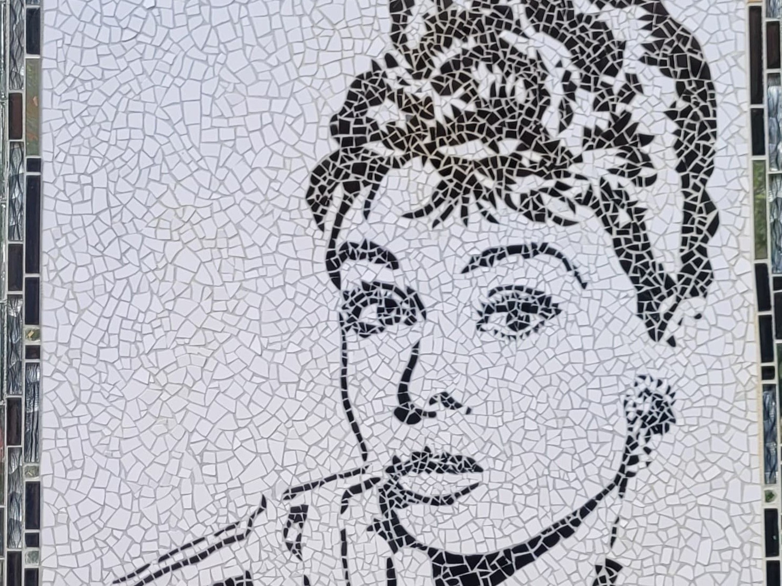 Portraits of times von Daniella Binnemann