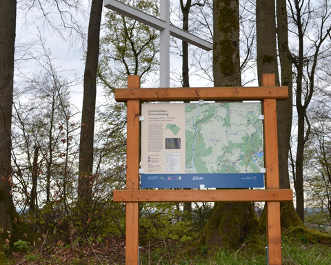 Information board at the summit cross of the Eschenberg