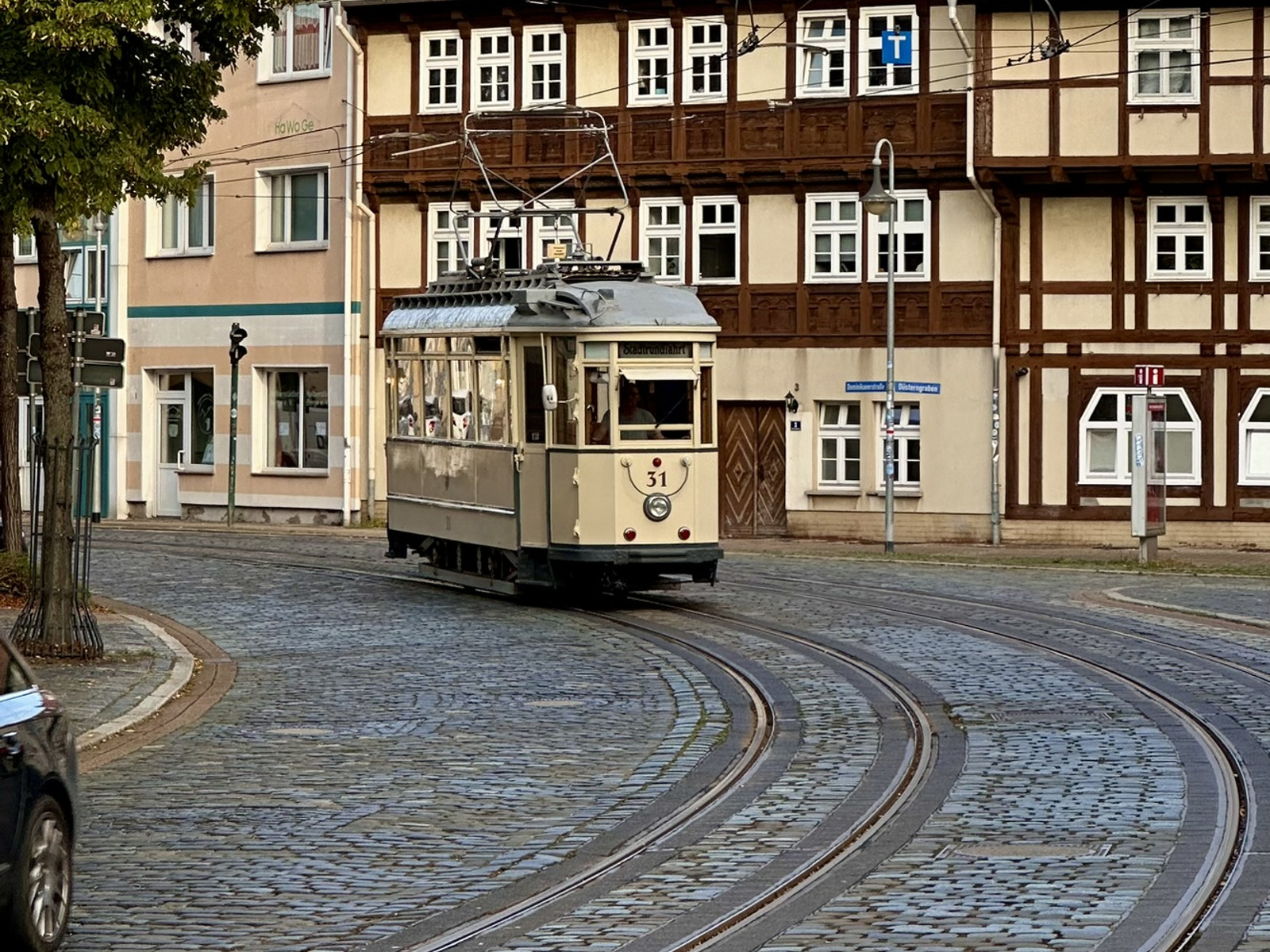 Zeitreise mit der Halberstädter Straßenbahn in Halberstadt