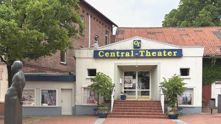 Außenansicht - Central Theater Kino Zeven