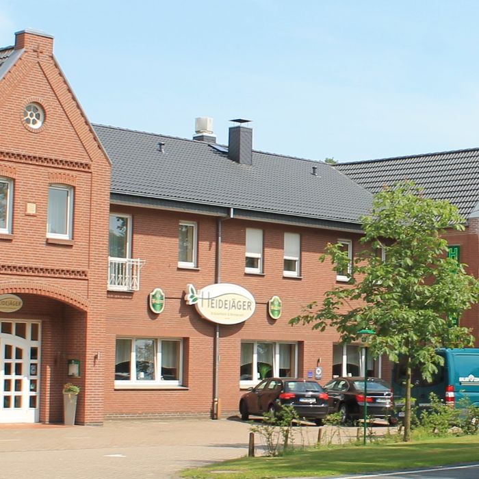 Außenansicht vom Restaurant & Kräuterhotel Heidejäger