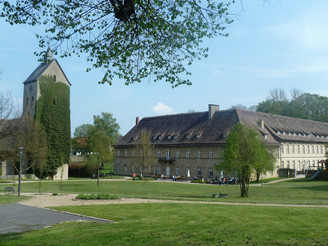 Kirche und Schloss Gehrden