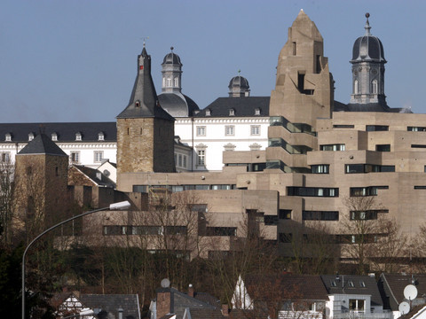 Rathaus und Schloss Bensberg