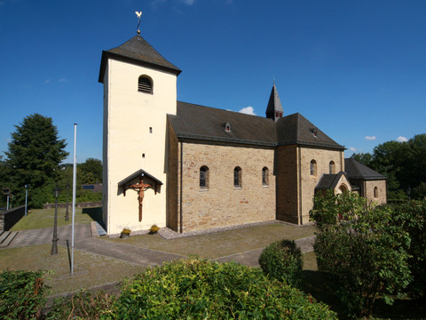 Kirche St. Johann Baptist in Kreuzkapelle
