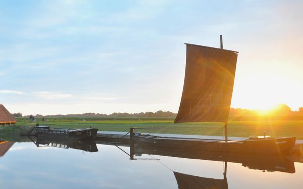 Torfschiffhafen bei der Kreuzkuhle bei Sonnenuntergang