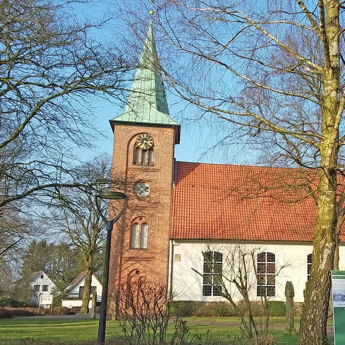 Außenansicht der St. Gallus Kirche in Rhade