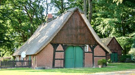 Wohnen unterm Strohdach in der gemütlichen Ferienwohnung Heins Hus