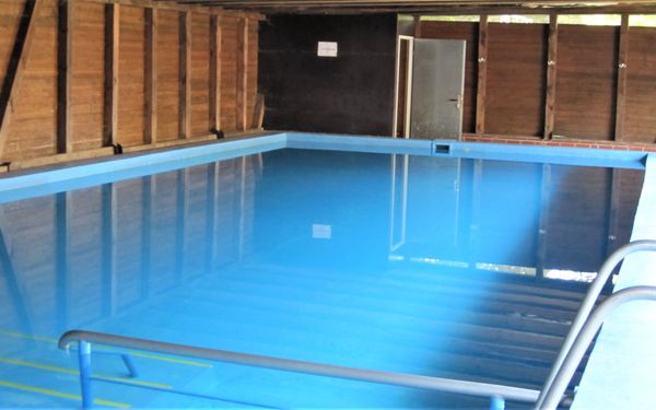 Schwimmbad vom Campingplatz Alte Löweninsel