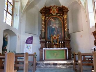 Innenraum der Kluskapelle St. Lucia