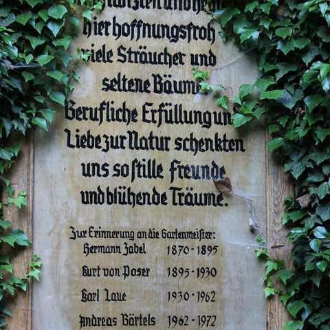 Gedenktafel Forstbotanischer Garten Hann. Münden