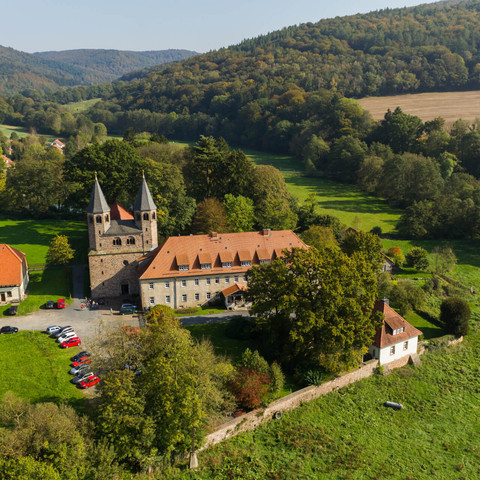 Kloster Bursfelde mit Tagungshaus, Luftbild