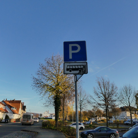 Busparkplatz Köppenweg/Neues Rathaus