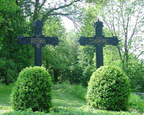 Die Grabkreuze in Bergkirchen