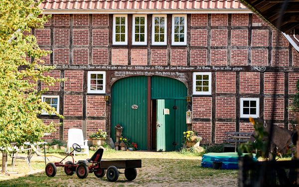 Unser Hof bietet viel Luft zum Atmen