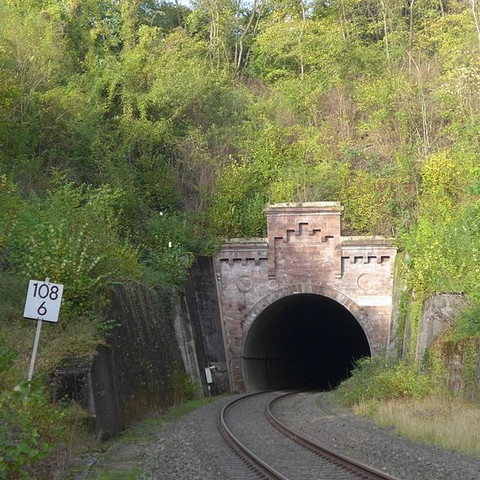 tunnel-portal-bei-ippensen