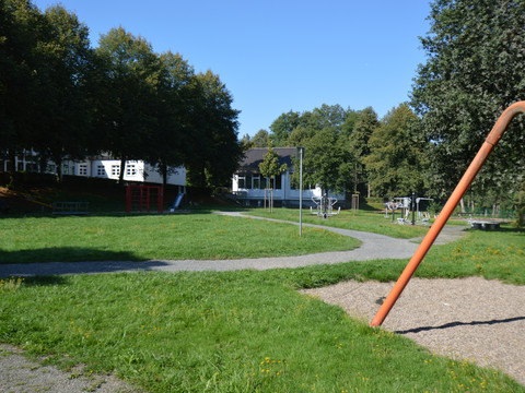 Mehrgenerationenpark Schönenberg.jpg
