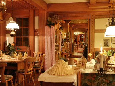 Grüne Tanne Mandelholz - Restaurant